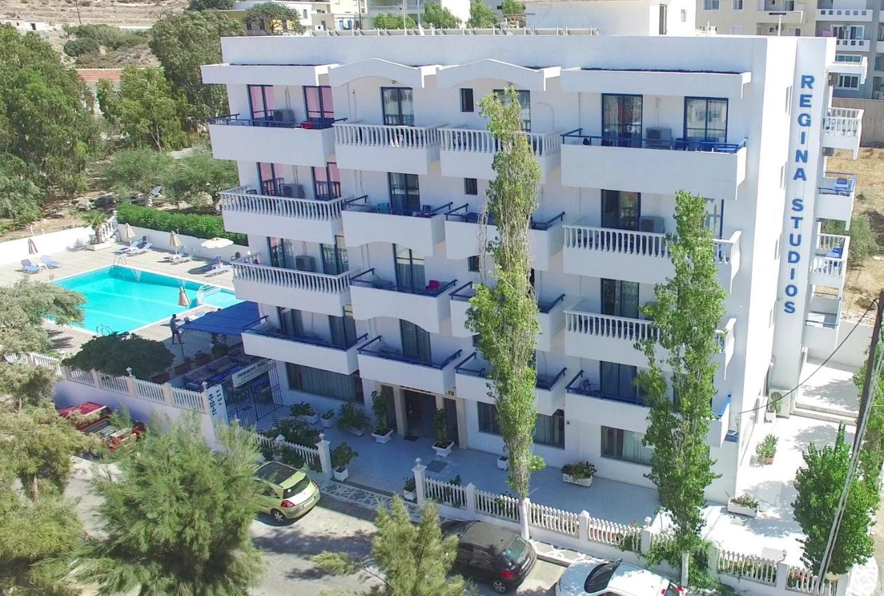 Regina Studios&Hotel Kárpatos Exterior foto